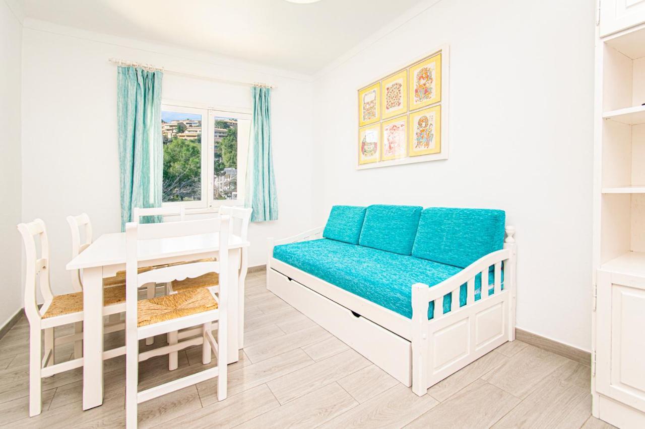 Apartamentos Falco Port de Pollenca Luaran gambar