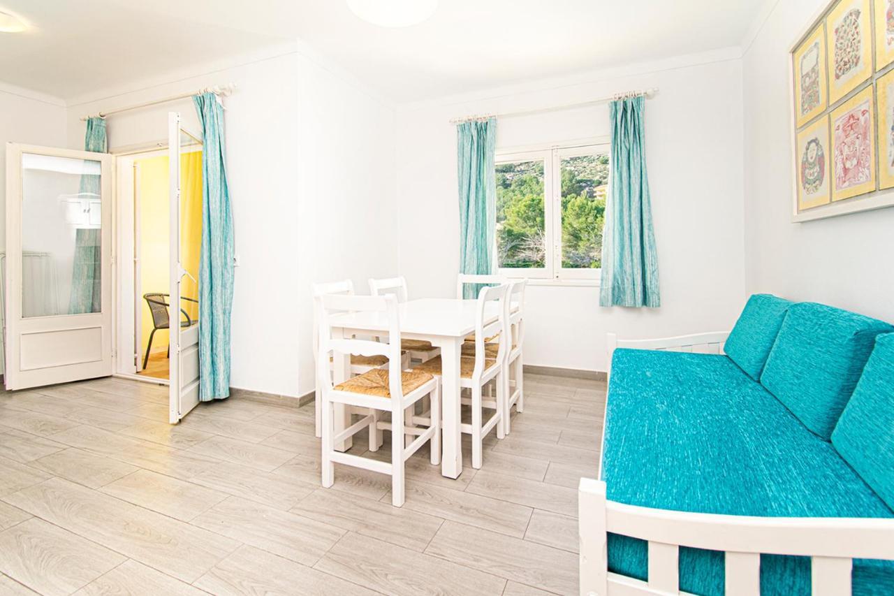Apartamentos Falco Port de Pollenca Luaran gambar