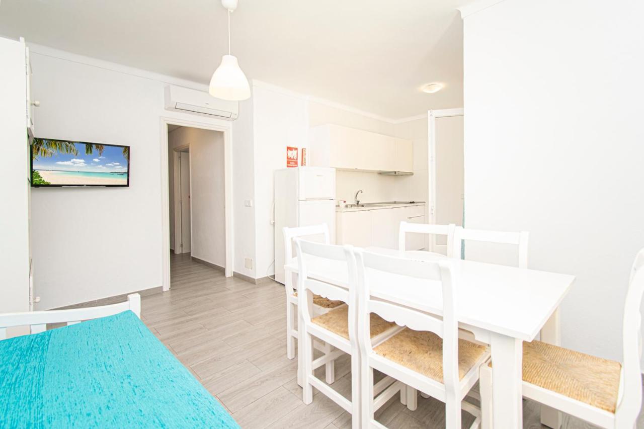 Apartamentos Falco Port de Pollenca Luaran gambar