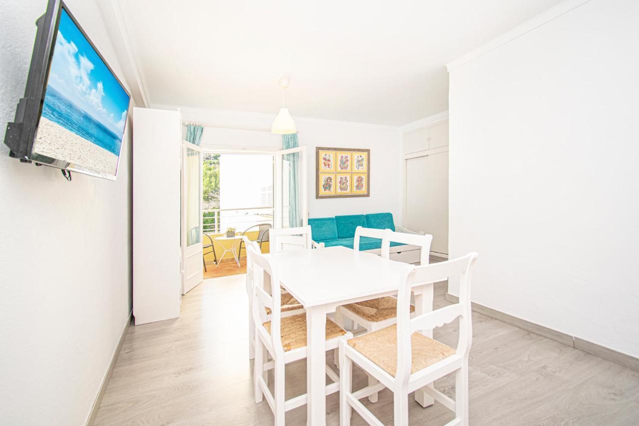 Apartamentos Falco Port de Pollenca Luaran gambar